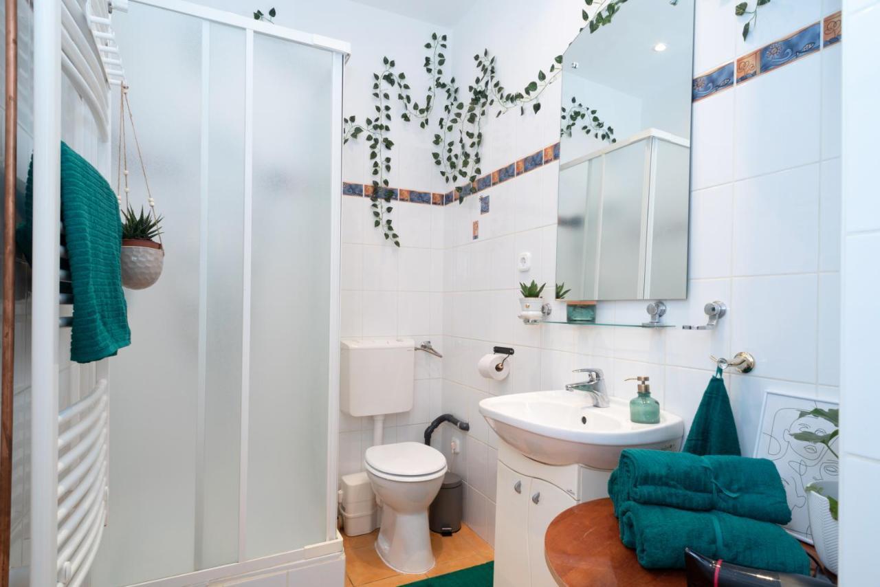 Cozy Boho Apartment, Super Central, Parliament, Netflix Budapest Esterno foto